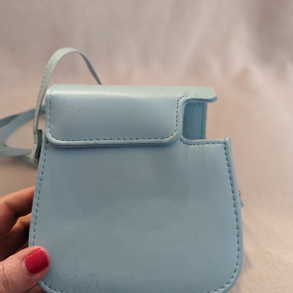 Instax camera case. A soft blue bag would be a great addition to a camera gift. - Picture 7 of 10